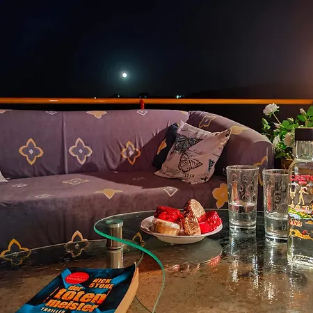 Апартаменты Evli *